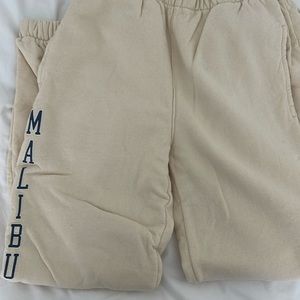 Brandy Melville Malibu one size fits all sweatpants but run big and never worn.